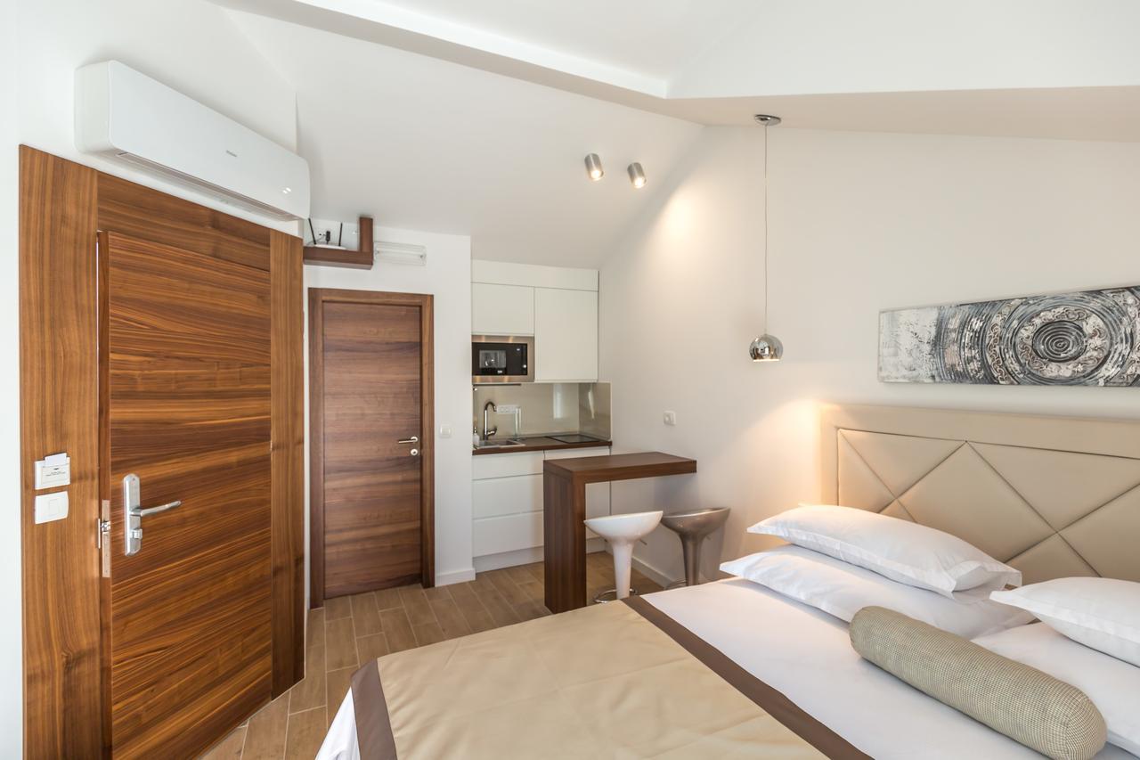 Lux Apartments Petar Baška Voda エクステリア 写真